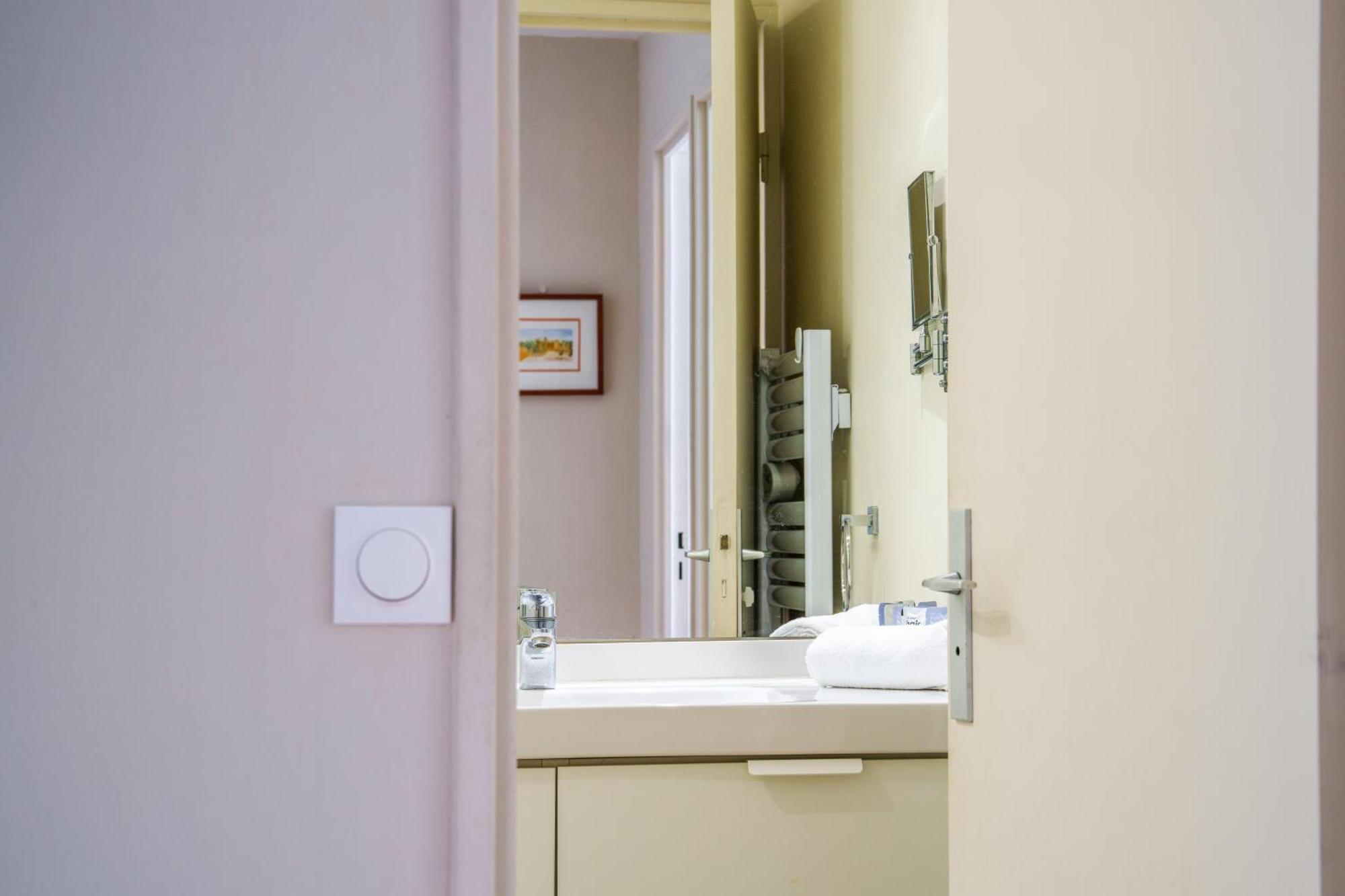 Appartement Tours Centre Avec Parking 4 P 外观 照片